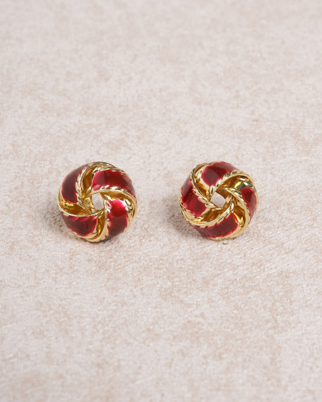 Red Openwork Earrings